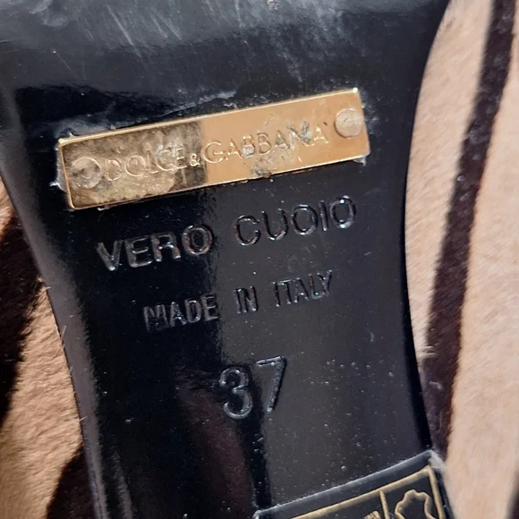 Dolce & Gabbana Pony Hair Mary Jane Pumps 37 - Picture 9 of 10